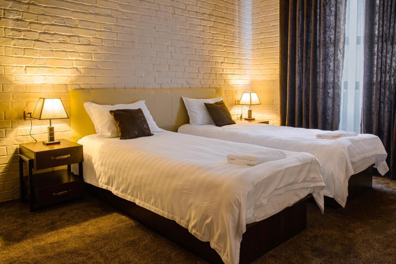 Hotel Usman Samarkand Esterno foto