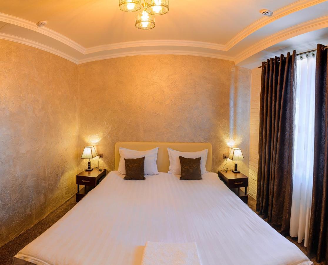 Hotel Usman Samarkand Esterno foto