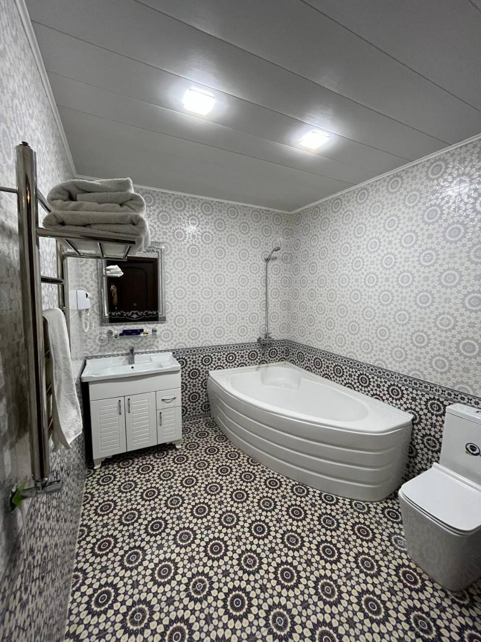 Hotel Usman Samarkand Esterno foto